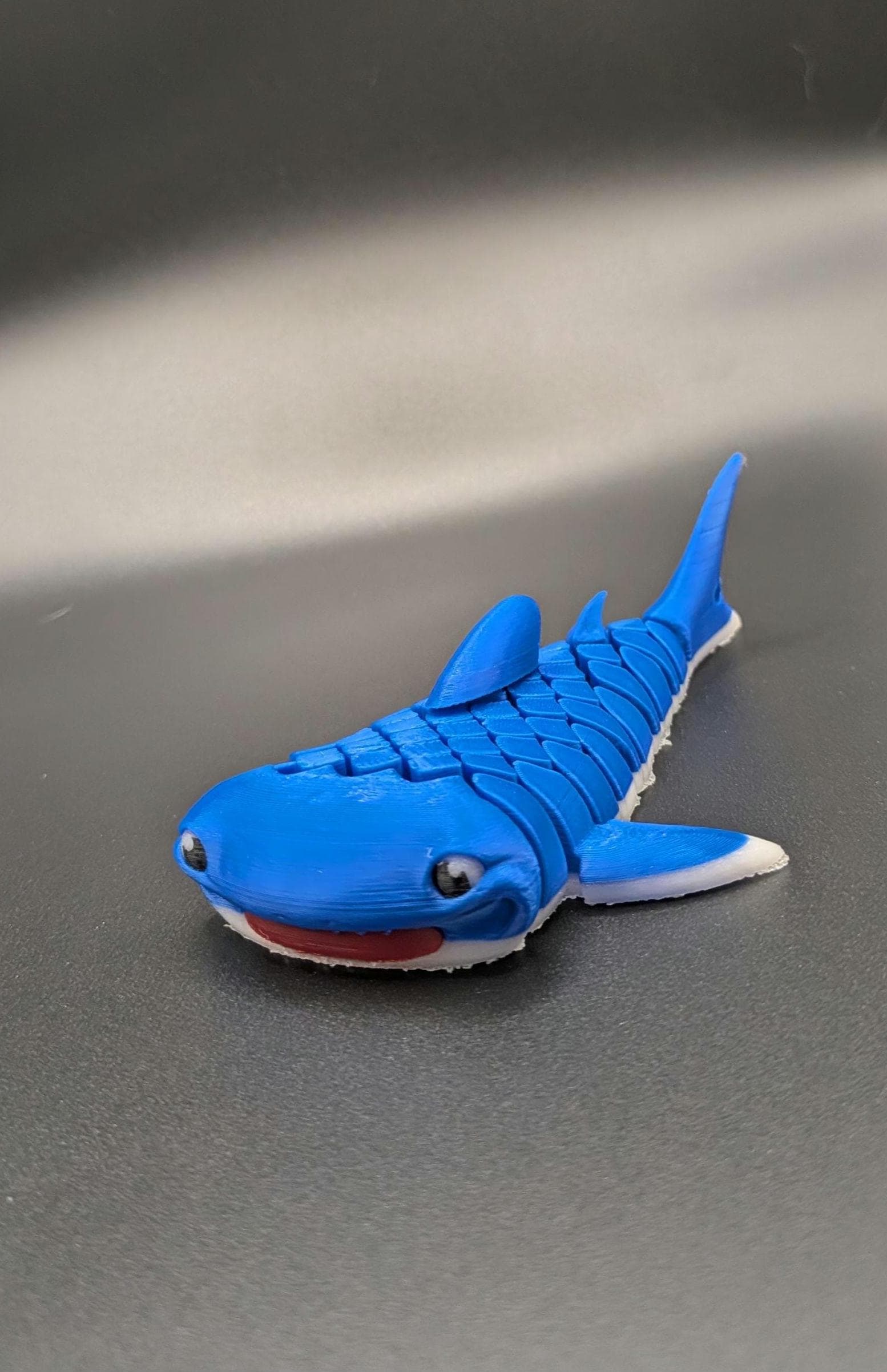 Glow In The Dark Whale Shark Articulated Fidget Multicolor 3D Printed Toy Keychain
