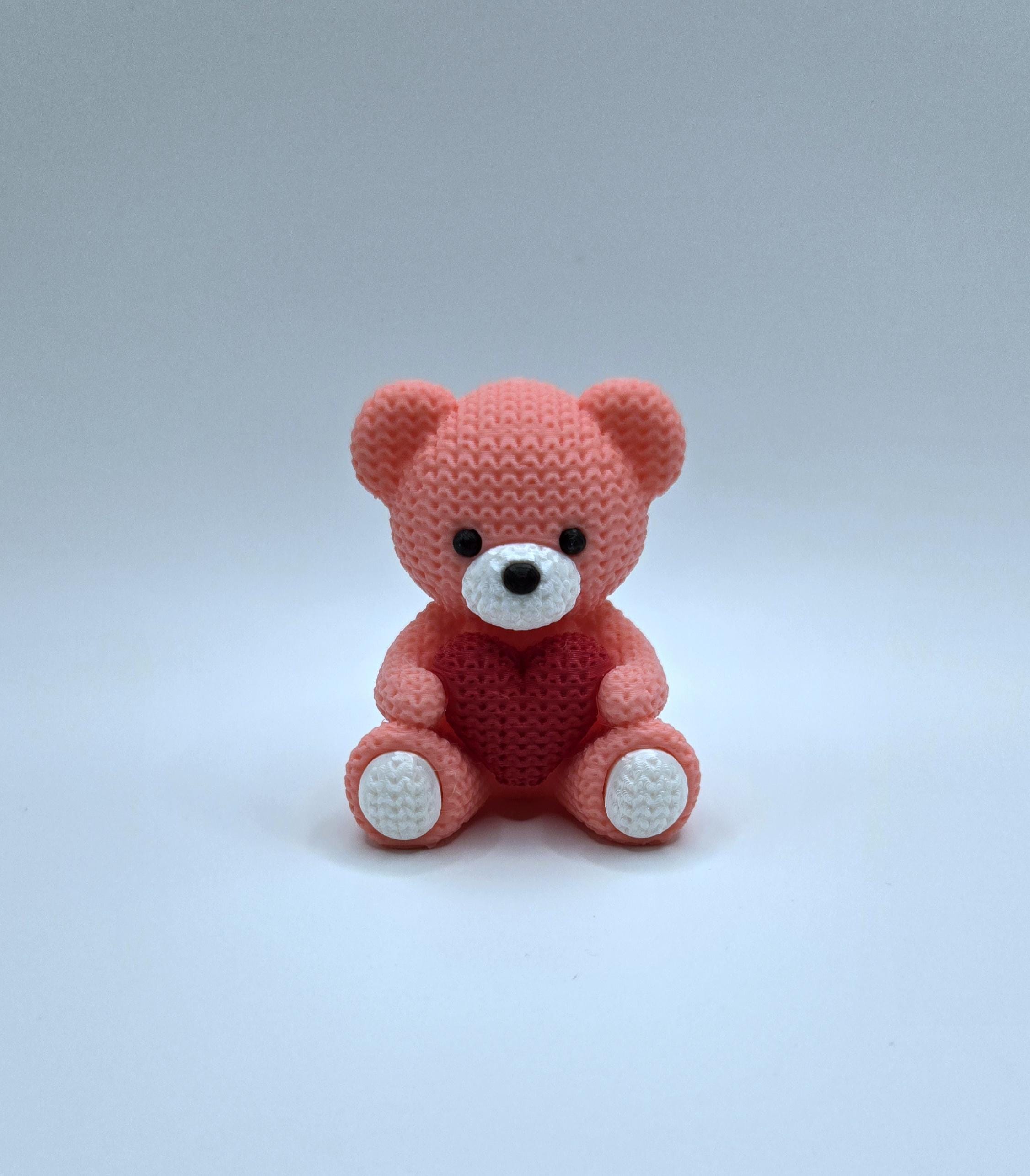 3D Printed Crochet Style Valentine Bear – Cute Heart Teddy, Handmade Love Gift, Valentine’s Day Decor