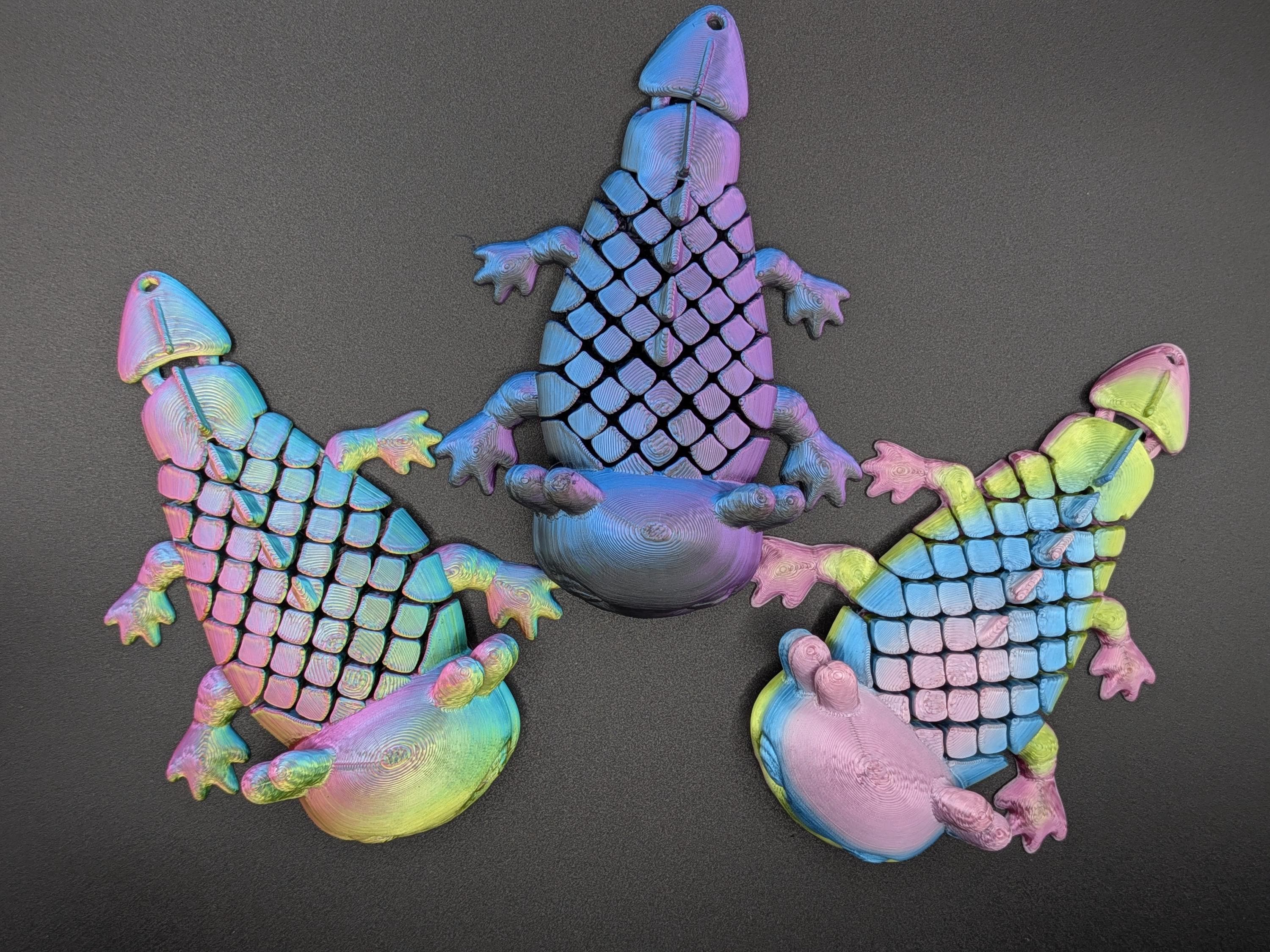 Axolotl Color Shifting Articulated Fidget Toy 3D Printed Keychain