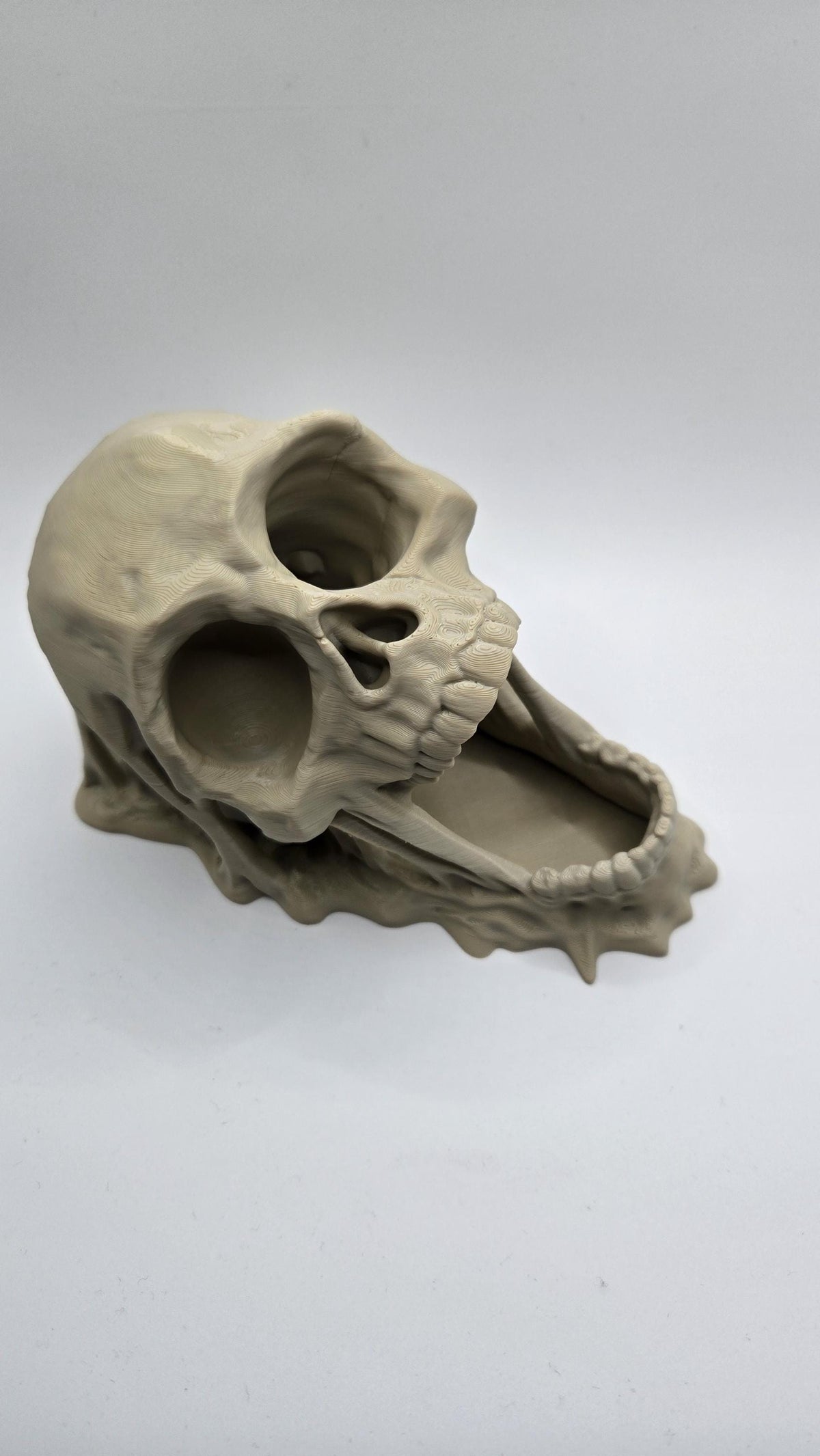Screaming Skull 3D Printed Dice Tower