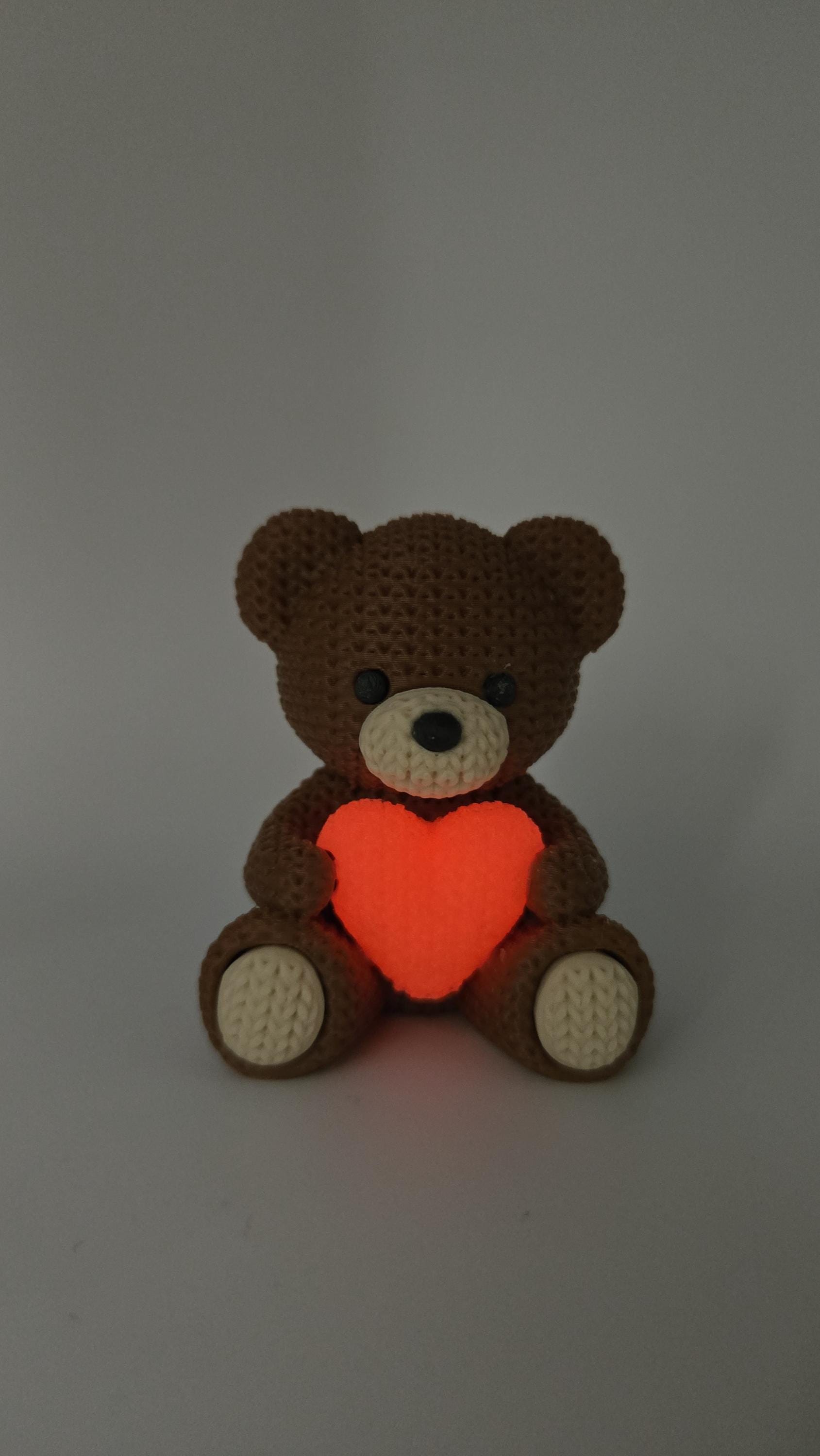 3D Printed Crochet Style Valentine Bear – Cute Heart Teddy, Handmade Love Gift, Glow in the Dark, Valentine’s Day Decor