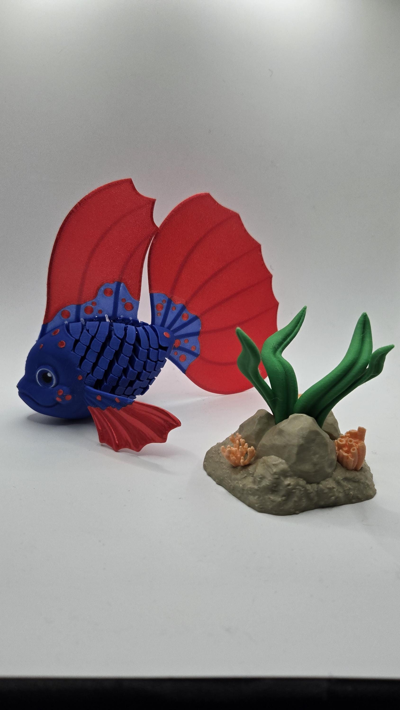 Betta Fish Articulated 3D Printed Fidget Toy and Stand